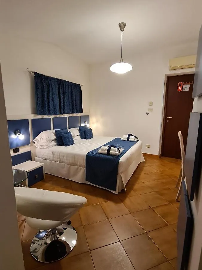Albis Rooms Guest House Fiumicino