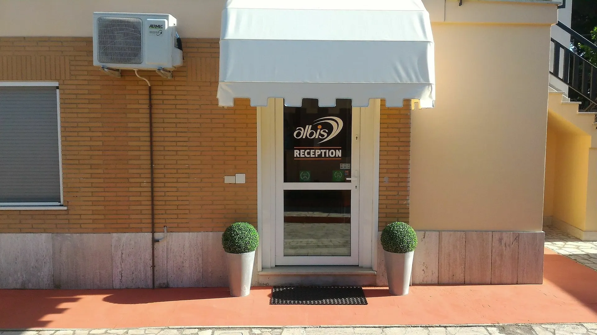 Albis Rooms Guest House Fiumicino