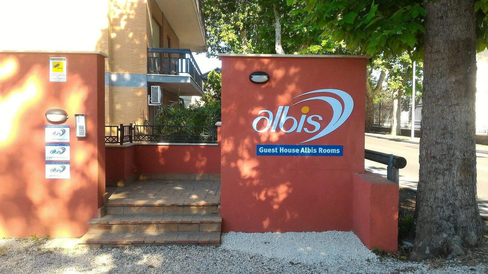 Albis Rooms Guest House Fiumicino