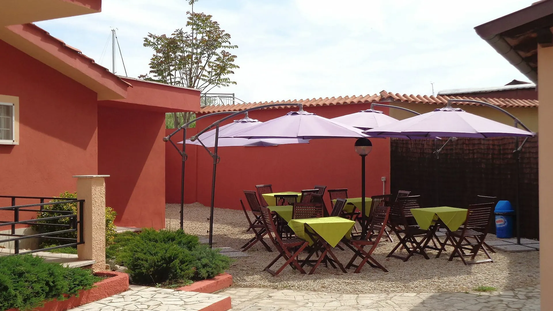 Albis Rooms Guest House Fiumicino 2*,